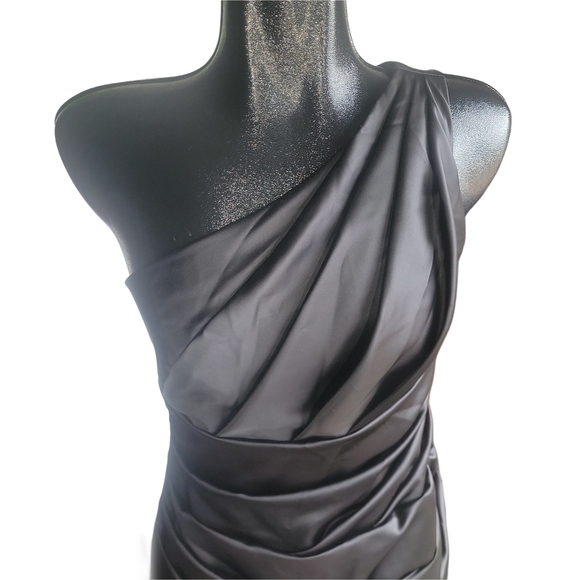 David's Bridal Black One-Shoulder Formal Prom Party Dress 6 - Picture 2 of 8